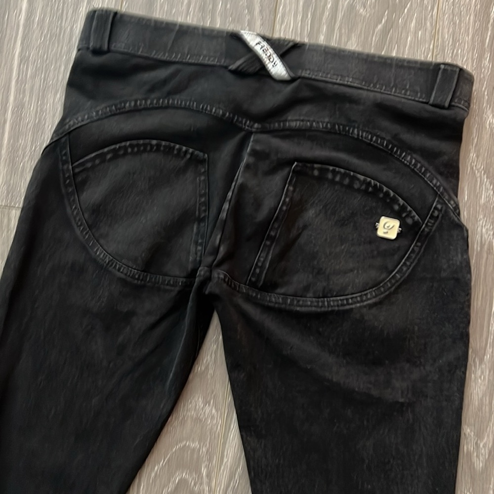 Freddy WR.UP® Fashion Mid Rise Full Length pants size US 4 - Picture 3 of 5